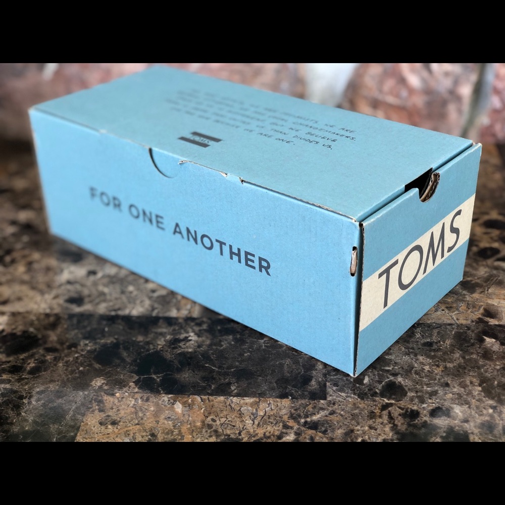 🆕 TOMS Women loafer flat / loafer - Picture 2 of 12